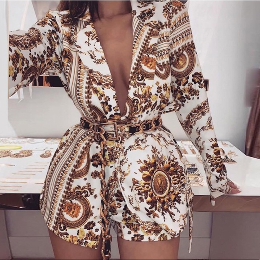 Lovely Chic V Neck Print Deep Yellow 2piece Shorts